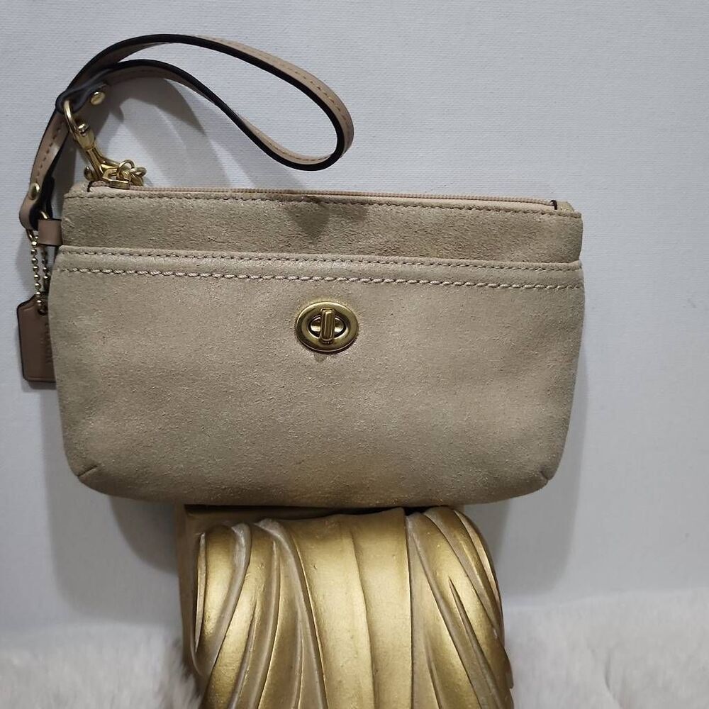 Vintage Coach Park wristlet beige suede Y2K